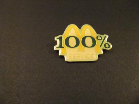 McDonald's Amerikaans keten van hamburger- en fastfoodrestaurants  (100 procent service )